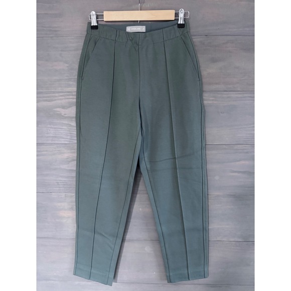 Everlane Pants - Everlane The Dream Pant Green Size Small Pleat Crop